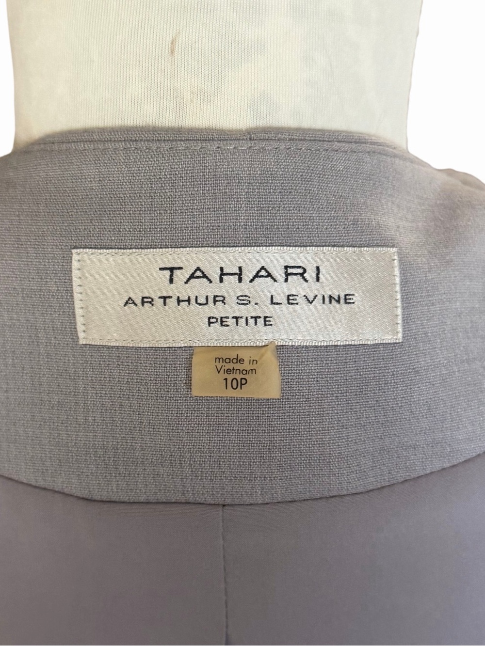 Tahari Arthur S. Levine Gray Tailored Blazer & Skirt Set | Petite Size 10 - Picture 3 of 9